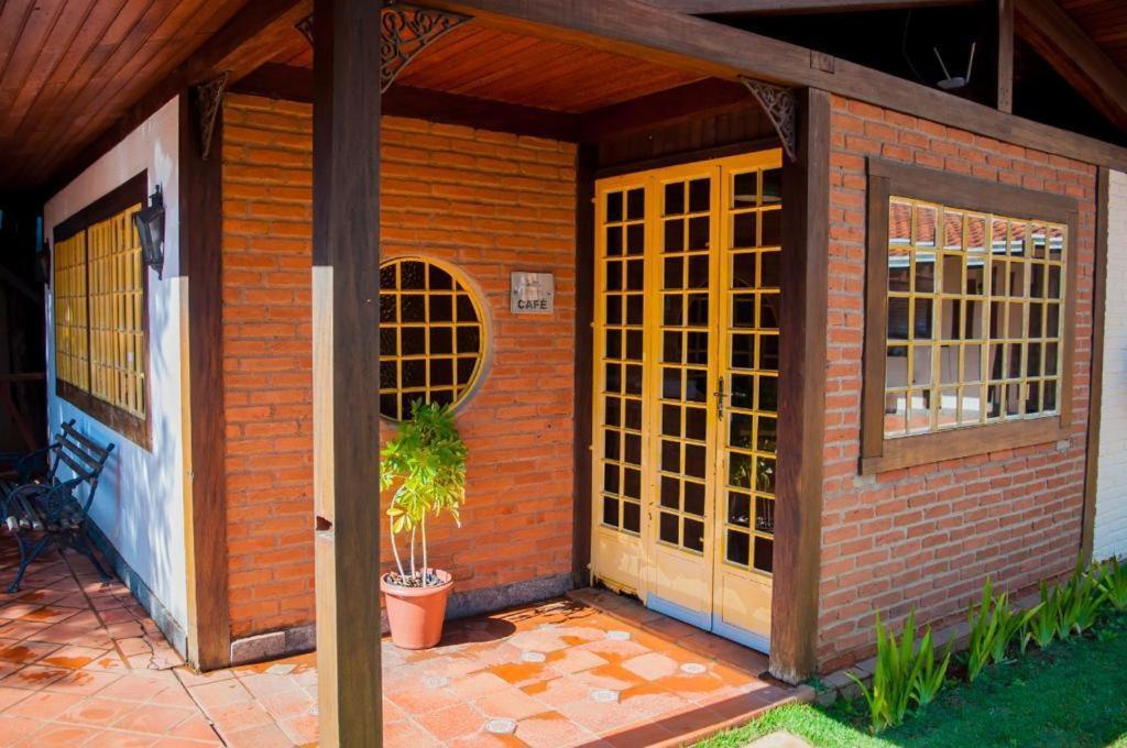 Galeria Hotel Pousada 자과리우나 외부 사진